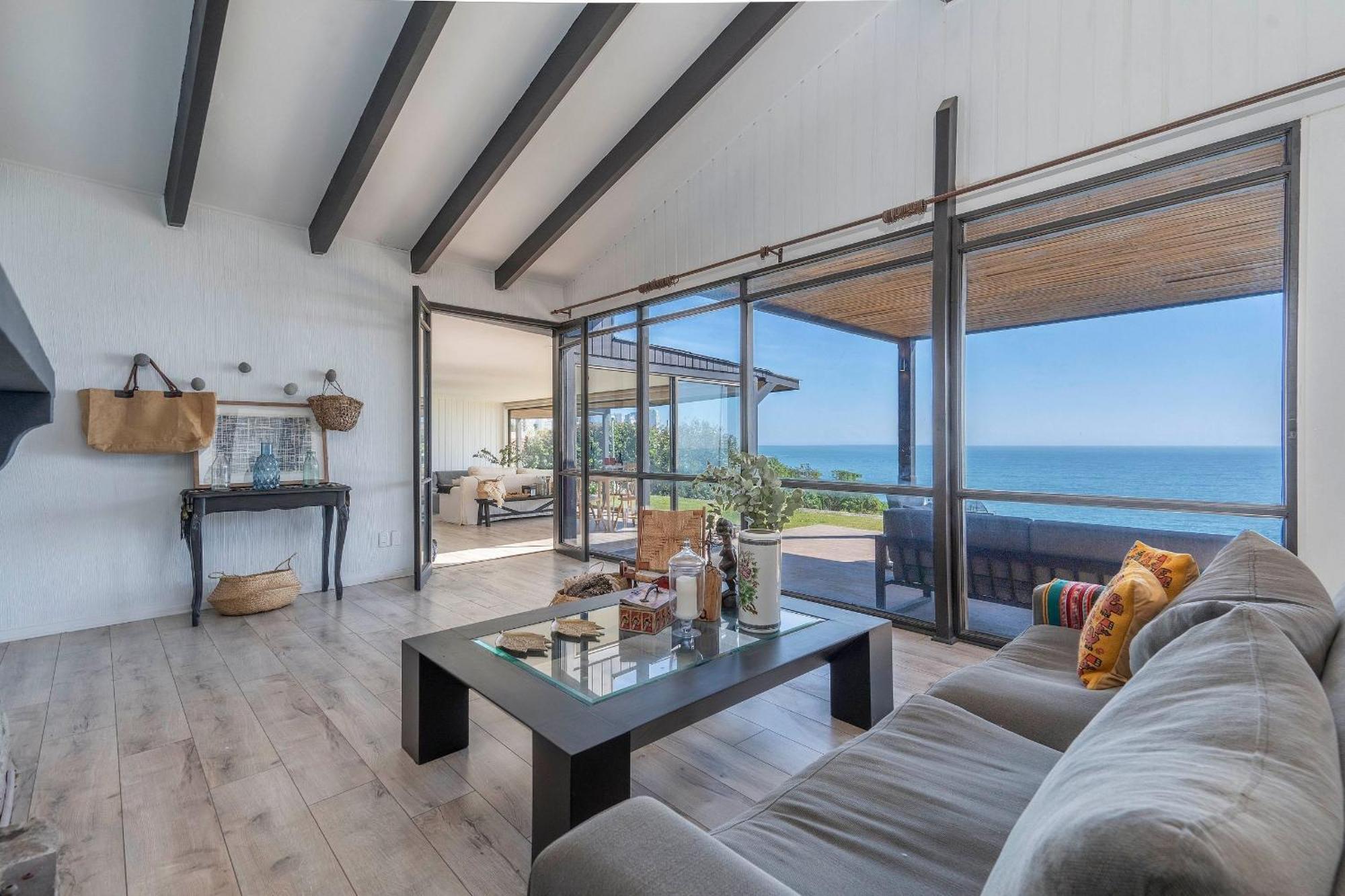 Casa En Recien Remodelada Vista Increible
